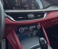 Білий Альфа Ромео Стелвіо, об'ємом двигуна 2 л та пробігом 131 тис. км за 17899 $, фото 14 на Automoto.ua