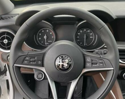 Белый Альфа Ромео Стелвио, объемом двигателя 2 л и пробегом 91 тыс. км за 20000 $, фото 35 на Automoto.ua