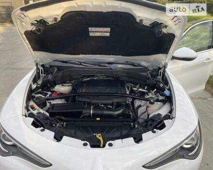 Белый Альфа Ромео Стелвио, объемом двигателя 2 л и пробегом 91 тыс. км за 20000 $, фото 12 на Automoto.ua