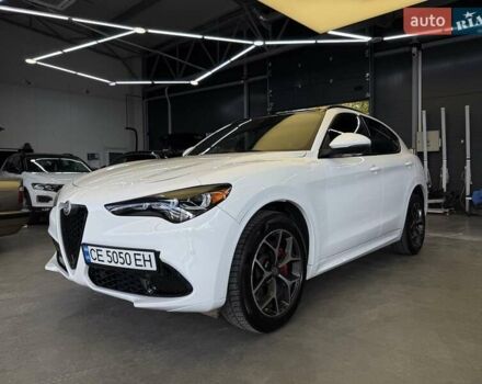 Белый Альфа Ромео Стелвио, объемом двигателя 2 л и пробегом 59 тыс. км за 27500 $, фото 6 на Automoto.ua