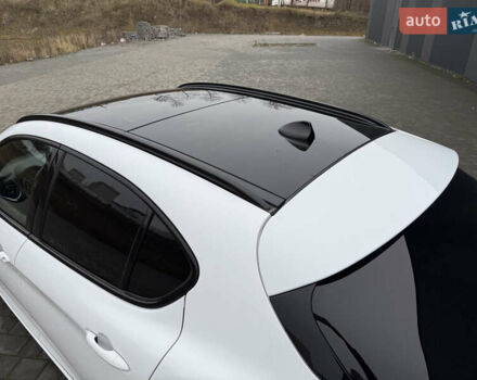 Белый Альфа Ромео Стелвио, объемом двигателя 2 л и пробегом 49 тыс. км за 42000 $, фото 26 на Automoto.ua