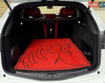 Белый Альфа Ромео Стелвио, объемом двигателя 2 л и пробегом 49 тыс. км за 42000 $, фото 25 на Automoto.ua