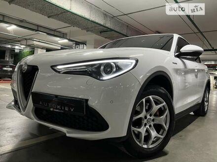 Альфа Ромео Стелвіо 2019 у Києві на Automoto.ua Білий Альфа Ромео Стелвіо, об'ємом двигуна 2 л та пробігом 34 тис. км за 42500 $, фото 1 на Automoto.ua