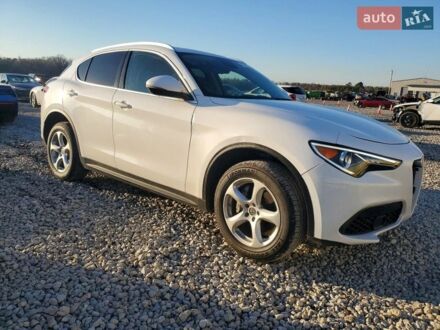Білий Альфа Ромео Стелвіо, об'ємом двигуна 2 л та пробігом 62 тис. км за 4900 $, фото 1 на Automoto.ua