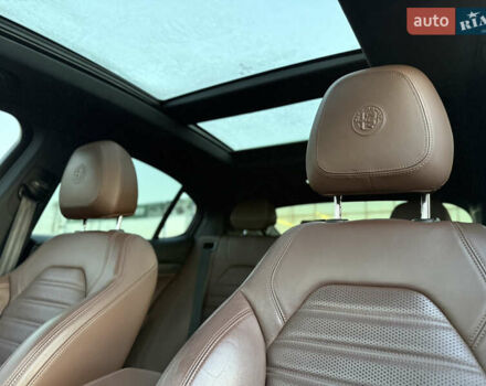 Чорний Альфа Ромео Стелвіо, об'ємом двигуна 2 л та пробігом 67 тис. км за 18500 $, фото 22 на Automoto.ua