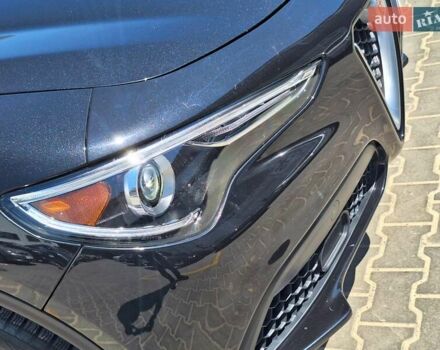 Черный Альфа Ромео Стелвио, объемом двигателя 2 л и пробегом 92 тыс. км за 23000 $, фото 9 на Automoto.ua