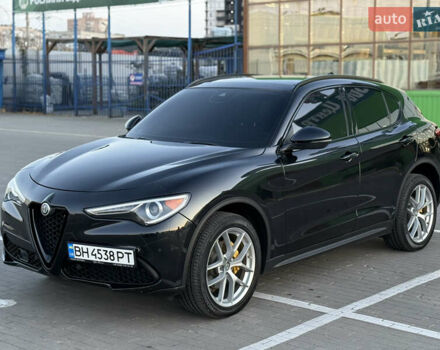 Чорний Альфа Ромео Стелвіо, об'ємом двигуна 2 л та пробігом 67 тис. км за 18500 $, фото 37 на Automoto.ua