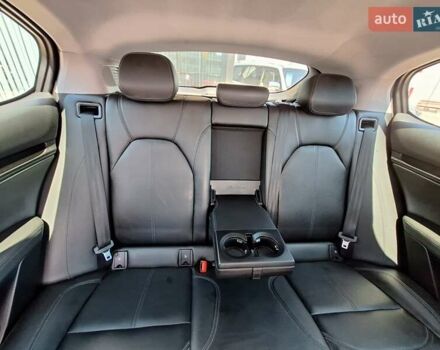 Черный Альфа Ромео Стелвио, объемом двигателя 2 л и пробегом 92 тыс. км за 23000 $, фото 32 на Automoto.ua