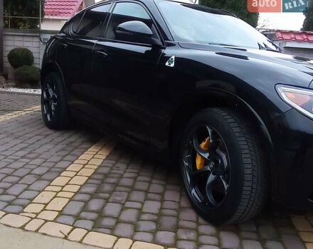 Черный Альфа Ромео Стелвио, объемом двигателя 2.89 л и пробегом 96 тыс. км за 35550 $, фото 6 на Automoto.ua