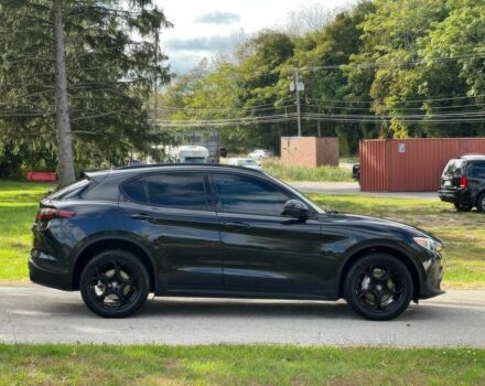 Чорний Альфа Ромео Стелвіо, об'ємом двигуна 2 л та пробігом 35 тис. км за 11500 $, фото 3 на Automoto.ua