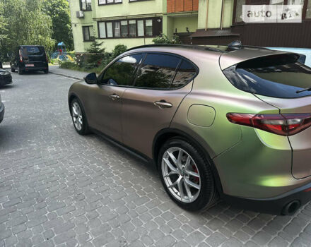 Альфа Ромео Стелвио 2018 в Тернополе на Automoto.ua Черный Альфа Ромео Стелвио, объемом двигателя 2 л и пробегом 152 тыс. км за 22200 $, фото 5 на Automoto.ua