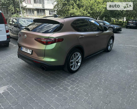 Альфа Ромео Стелвио 2018 в Тернополе на Automoto.ua Черный Альфа Ромео Стелвио, объемом двигателя 2 л и пробегом 152 тыс. км за 22200 $, фото 3 на Automoto.ua