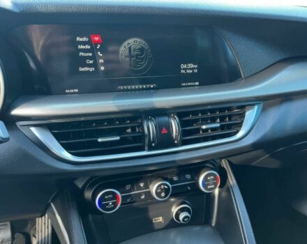 Чорний Альфа Ромео Стелвіо, об'ємом двигуна 2 л та пробігом 39 тис. км за 6500 $, фото 14 на Automoto.ua