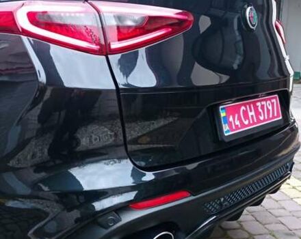 Черный Альфа Ромео Стелвио, объемом двигателя 2.89 л и пробегом 96 тыс. км за 35550 $, фото 22 на Automoto.ua