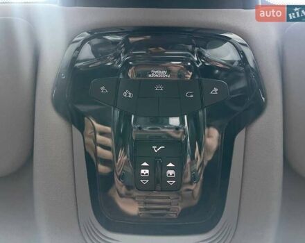 Чорний Альфа Ромео Стелвіо, об'ємом двигуна 2 л та пробігом 129 тис. км за 24990 $, фото 26 на Automoto.ua