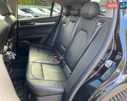 Альфа Ромео Стелвио 2019 в Киеве на Automoto.ua Черный Альфа Ромео Стелвио, объемом двигателя 2 л и пробегом 129 тыс. км за 24990 $, фото 9 на Automoto.ua