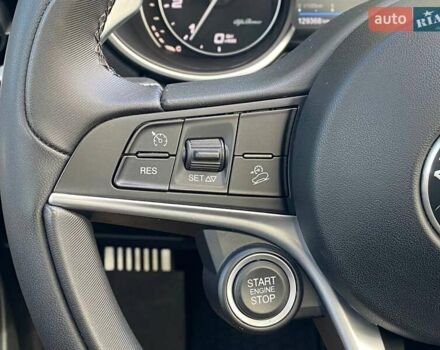 Альфа Ромео Стелвио 2019 в Киеве на Automoto.ua Черный Альфа Ромео Стелвио, объемом двигателя 2 л и пробегом 129 тыс. км за 24990 $, фото 21 на Automoto.ua