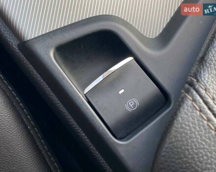 Альфа Ромео Стелвио 2019 в Киеве на Automoto.ua Черный Альфа Ромео Стелвио, объемом двигателя 2 л и пробегом 129 тыс. км за 24990 $, фото 28 на Automoto.ua
