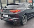 Чорний Альфа Ромео Стелвіо, об'ємом двигуна 2 л та пробігом 129 тис. км за 24990 $, фото 5 на Automoto.ua