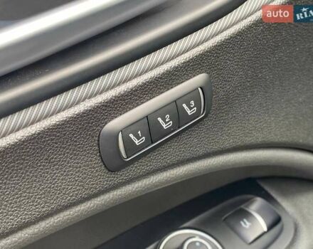 Альфа Ромео Стелвио 2019 в Киеве на Automoto.ua Черный Альфа Ромео Стелвио, объемом двигателя 2 л и пробегом 129 тыс. км за 24990 $, фото 26 на Automoto.ua