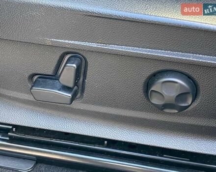 Альфа Ромео Стелвио 2019 в Киеве на Automoto.ua Черный Альфа Ромео Стелвио, объемом двигателя 2 л и пробегом 129 тыс. км за 24990 $, фото 27 на Automoto.ua