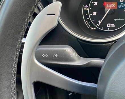 Альфа Ромео Стелвио 2019 в Киеве на Automoto.ua Черный Альфа Ромео Стелвио, объемом двигателя 2 л и пробегом 129 тыс. км за 24990 $, фото 20 на Automoto.ua