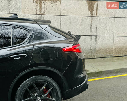 Черный Альфа Ромео Стелвио, объемом двигателя 2 л и пробегом 81 тыс. км за 22000 $, фото 17 на Automoto.ua