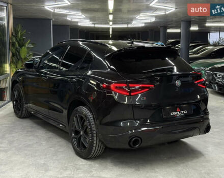 Альфа Ромео Стелвио 2020 в Одессе на Automoto.ua Черный Альфа Ромео Стелвио, объемом двигателя 2 л и пробегом 81 тыс. км за 27900 $, фото 9 на Automoto.ua