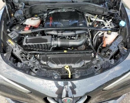 Чорний Альфа Ромео Стелвіо, об'ємом двигуна 2 л та пробігом 61 тис. км за 8600 $, фото 11 на Automoto.ua