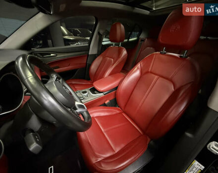 Альфа Ромео Стелвио 2020 в Одессе на Automoto.ua Черный Альфа Ромео Стелвио, объемом двигателя 2 л и пробегом 81 тыс. км за 27900 $, фото 18 на Automoto.ua