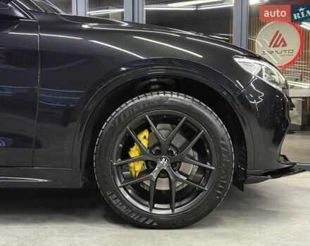 Альфа Ромео Стелвио 2020 в Одессе на Automoto.ua Черный Альфа Ромео Стелвио, объемом двигателя 2 л и пробегом 81 тыс. км за 27900 $, фото 4 на Automoto.ua