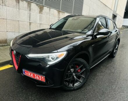 Черный Альфа Ромео Стелвио, объемом двигателя 2 л и пробегом 81 тыс. км за 22000 $, фото 2 на Automoto.ua