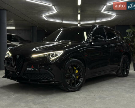 Альфа Ромео Стелвио 2020 в Одессе на Automoto.ua Черный Альфа Ромео Стелвио, объемом двигателя 2 л и пробегом 81 тыс. км за 27900 $, фото 6 на Automoto.ua