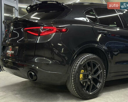 Альфа Ромео Стелвио 2020 в Одессе на Automoto.ua Черный Альфа Ромео Стелвио, объемом двигателя 2 л и пробегом 81 тыс. км за 27900 $, фото 16 на Automoto.ua
