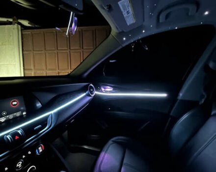 Черный Альфа Ромео Стелвио, объемом двигателя 2 л и пробегом 81 тыс. км за 22000 $, фото 19 на Automoto.ua