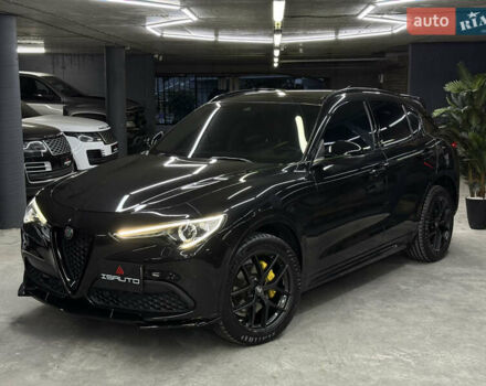 Альфа Ромео Стелвио 2020 в Одессе на Automoto.ua Черный Альфа Ромео Стелвио, объемом двигателя 2 л и пробегом 81 тыс. км за 27900 $, фото 5 на Automoto.ua