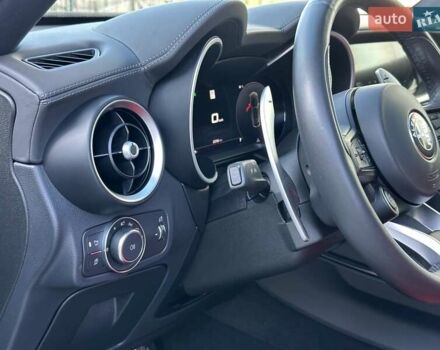 Чорний Альфа Ромео Стелвіо, об'ємом двигуна 2 л та пробігом 25 тис. км за 45500 $, фото 32 на Automoto.ua