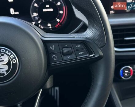 Чорний Альфа Ромео Стелвіо, об'ємом двигуна 2 л та пробігом 25 тис. км за 45500 $, фото 55 на Automoto.ua