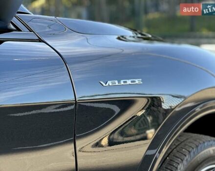 Чорний Альфа Ромео Стелвіо, об'ємом двигуна 2 л та пробігом 25 тис. км за 45500 $, фото 16 на Automoto.ua