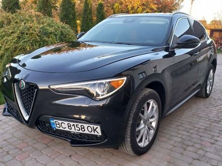Альфа Ромео Стелвіо 2018 у Івано-Франківську на Automoto.ua Чорний Альфа Ромео Стелвіо, об'ємом двигуна 2 л та пробігом 48 тис. км за 32700 $, фото 1 на Automoto.ua
