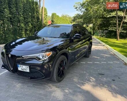 Чорний Альфа Ромео Стелвіо, об'ємом двигуна 2 л та пробігом 59 тис. км за 26500 $, фото 1 на Automoto.ua