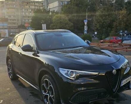 Черный Альфа Ромео Стелвио, объемом двигателя 2 л и пробегом 89 тыс. км за 25900 $, фото 1 на Automoto.ua