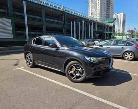 Черный Альфа Ромео Стелвио, объемом двигателя 2 л и пробегом 89 тыс. км за 14600 $, фото 1 на Automoto.ua