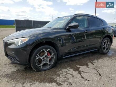 Черный Альфа Ромео Стелвио, объемом двигателя 2 л и пробегом 61 тыс. км за 6000 $, фото 1 на Automoto.ua