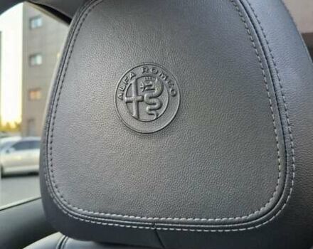 Коричневый Альфа Ромео Стелвио, объемом двигателя 2 л и пробегом 28 тыс. км за 24000 $, фото 26 на Automoto.ua