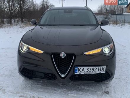 Коричневий Альфа Ромео Стелвіо, об'ємом двигуна 2 л та пробігом 185 тис. км за 25300 $, фото 1 на Automoto.ua