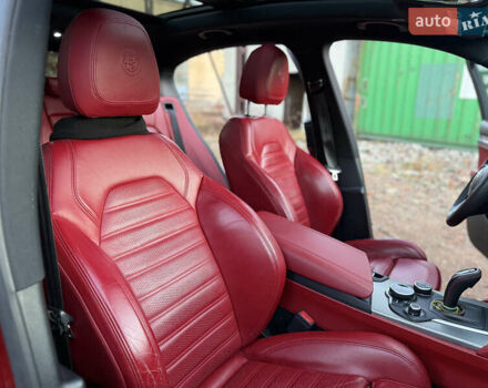 Красный Альфа Ромео Стелвио, объемом двигателя 2 л и пробегом 115 тыс. км за 23500 $, фото 14 на Automoto.ua