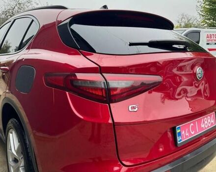 Червоний Альфа Ромео Стелвіо, об'ємом двигуна 2 л та пробігом 184 тис. км за 14500 $, фото 10 на Automoto.ua