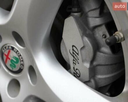 Красный Альфа Ромео Стелвио, объемом двигателя 2 л и пробегом 63 тыс. км за 21900 $, фото 23 на Automoto.ua