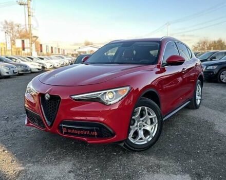 Красный Альфа Ромео Стелвио, объемом двигателя 2 л и пробегом 61 тыс. км за 19200 $, фото 5 на Automoto.ua